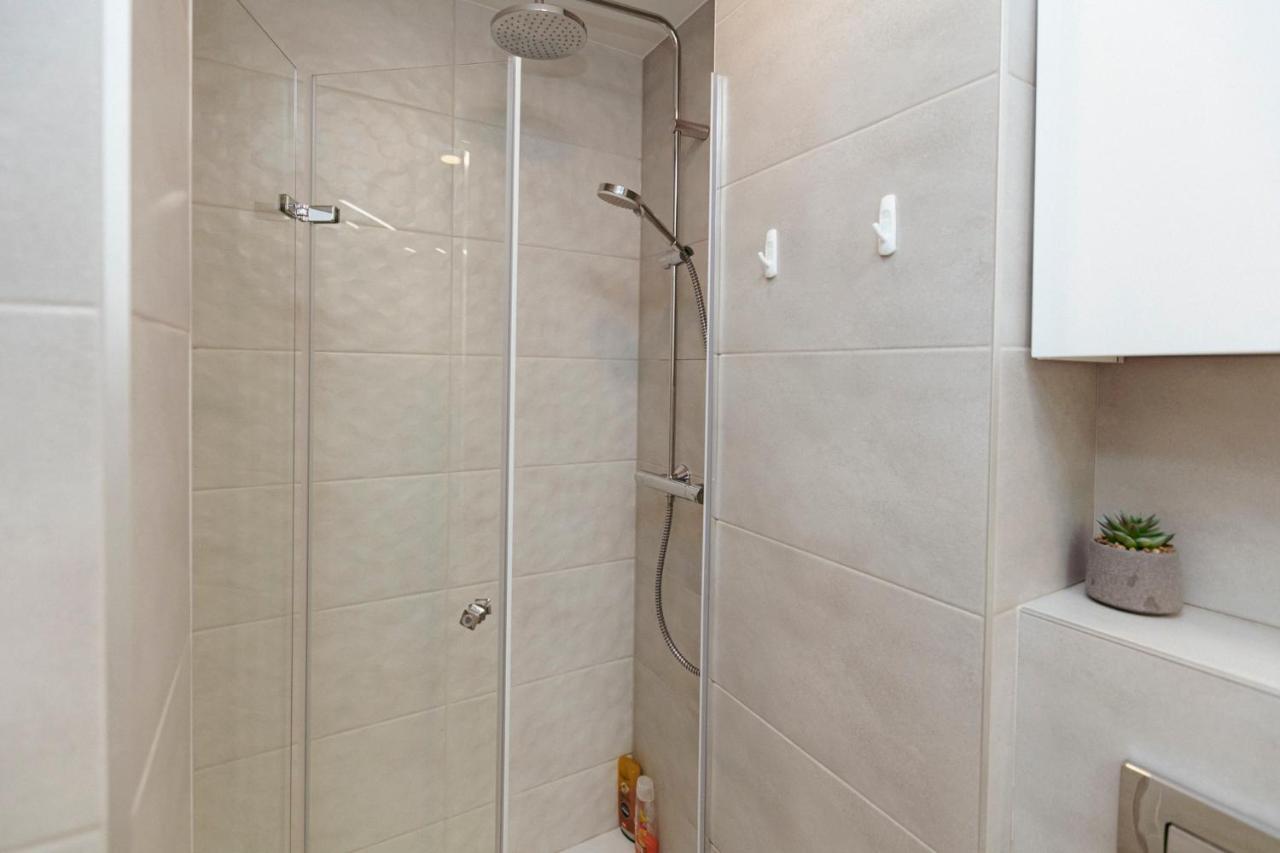 Bagno 7 - Piekny Widok Na Palac Kultury - Wifi - Smarttv 45Cali - Better Rental Varsovie Extérieur photo